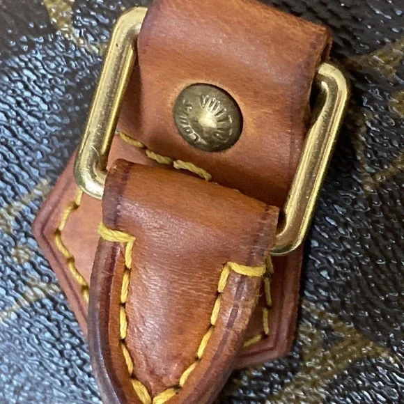 Louis Vuitton Monogram Speedy 30 - Picture 15 of 17